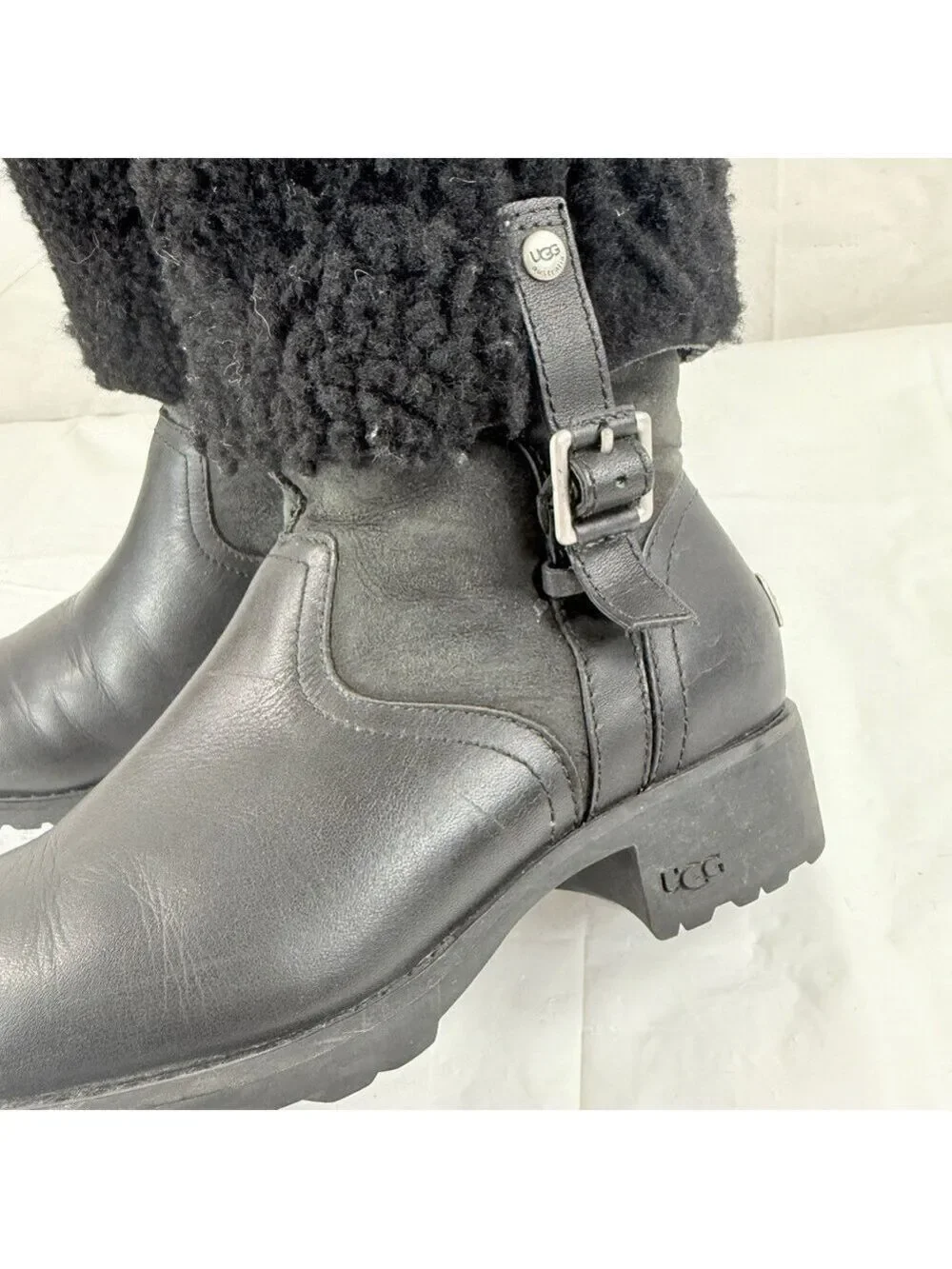 UGG Black Bellevue 1914 Leather Shearling Zip Fold Over Moto Boots Sz 6
